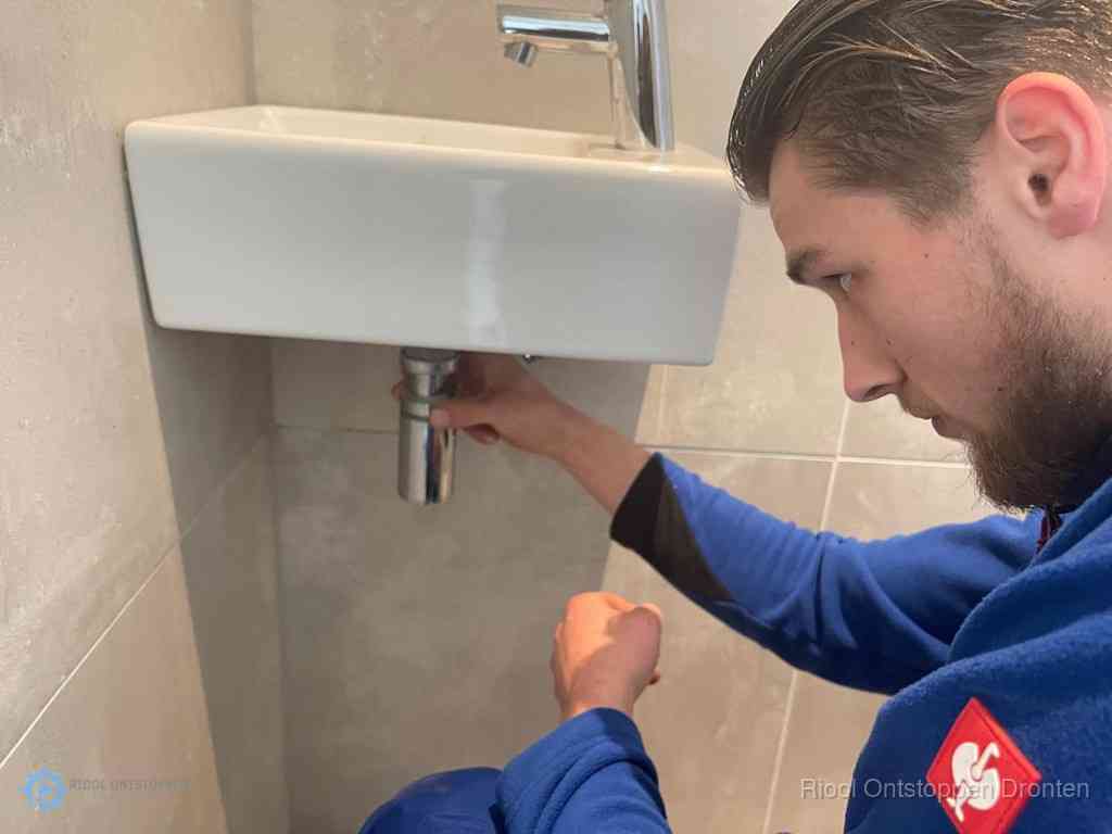 Wastafel Ontstoppen Dronten